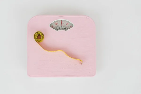 ile kilogramów schudnąć w miesiąc