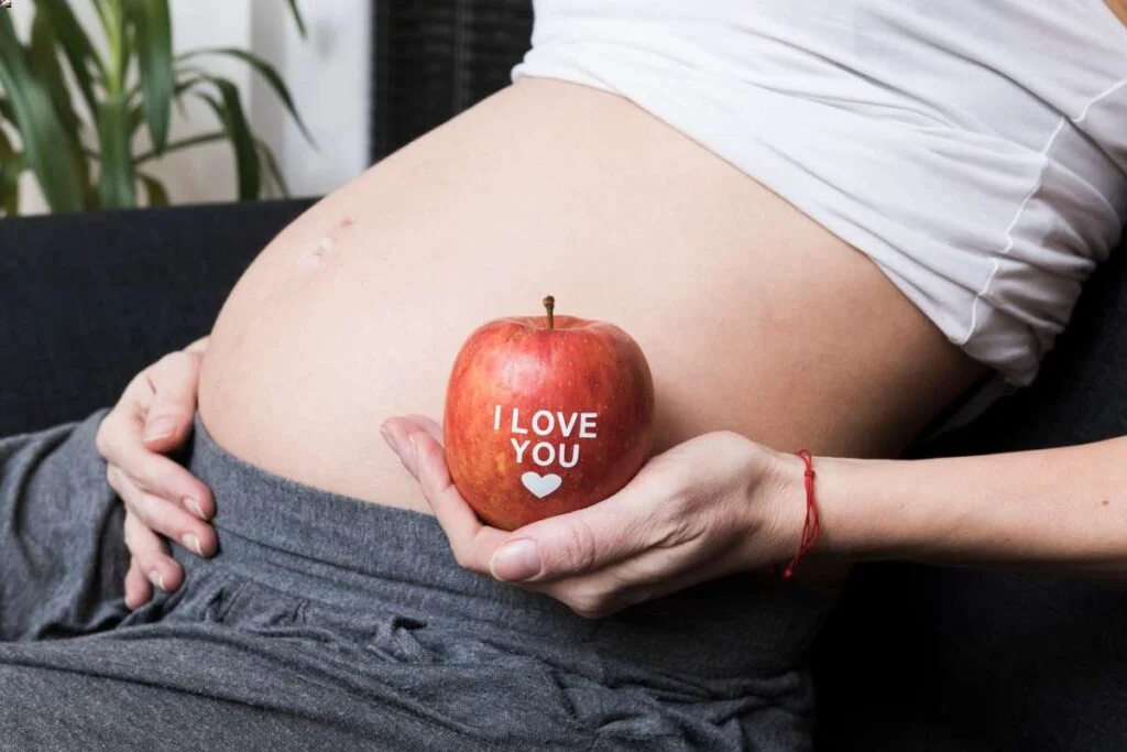 Dlaczego zdrowa dieta w ciąży jest kluczowa dla rozwoju dziecka?